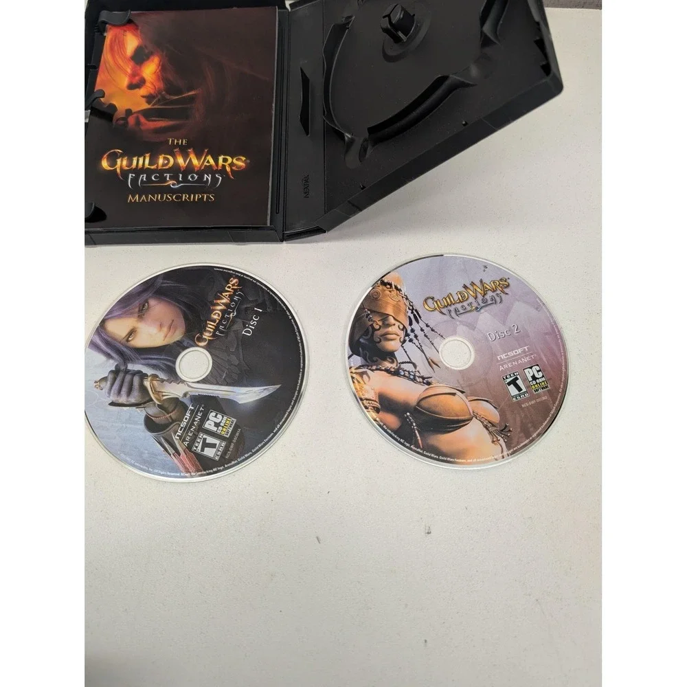 Guild Wars: Factions PC Game NCsoft NTSC-U/C Manual Discs‎ Multiplayer Case